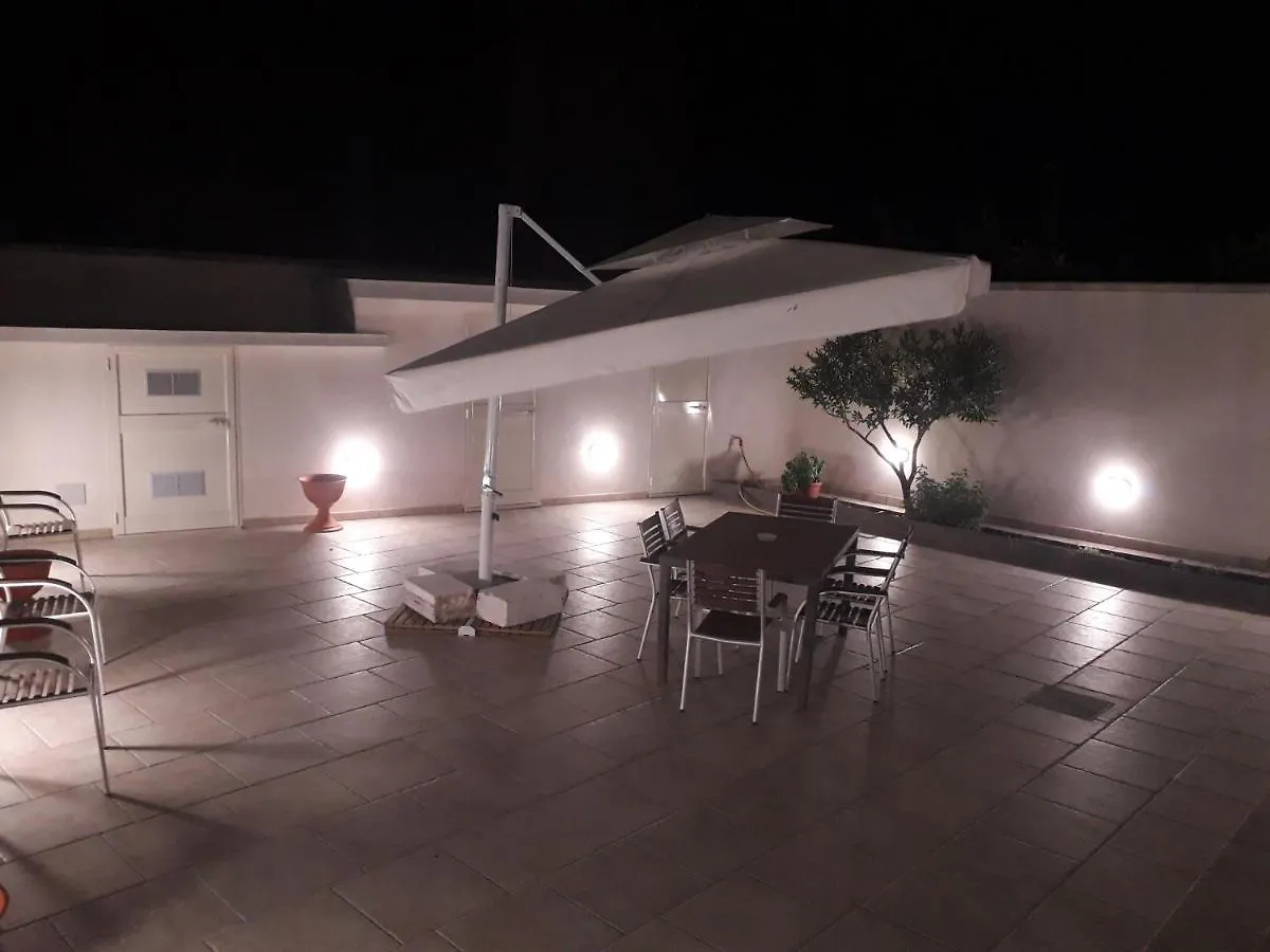 Angelica Bed and Breakfast Lecce 0*,