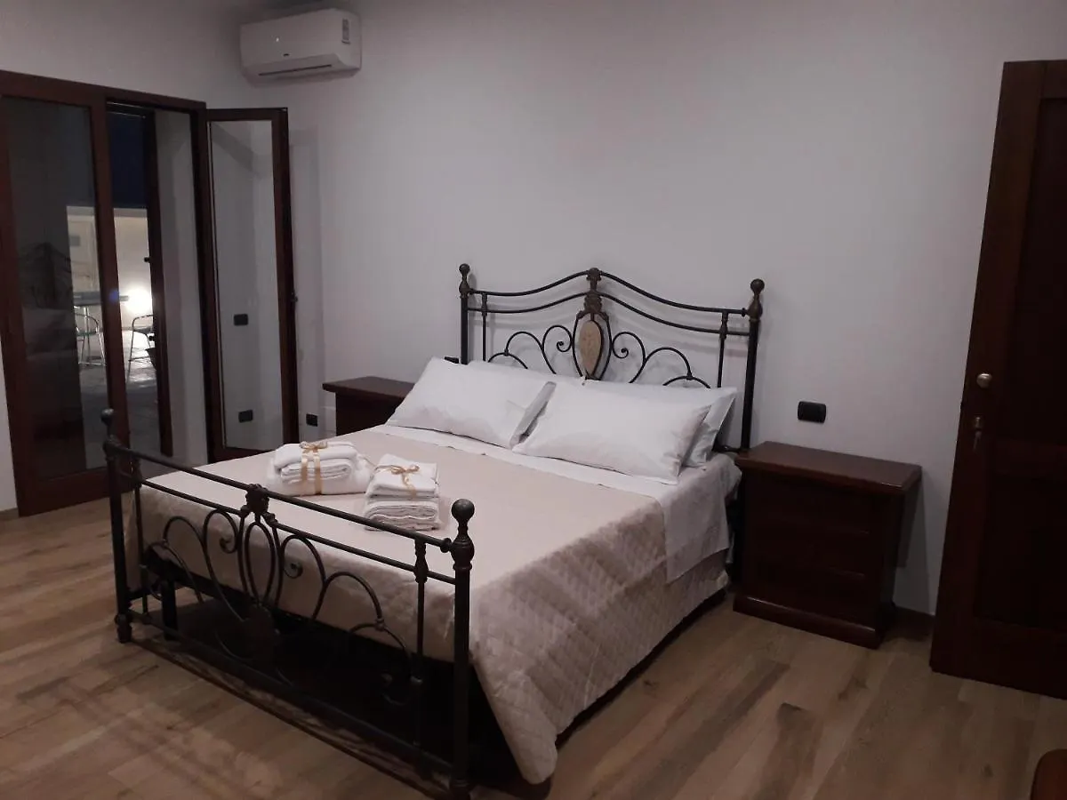 Angelica Bed and Breakfast Lecce 0*,  Italien